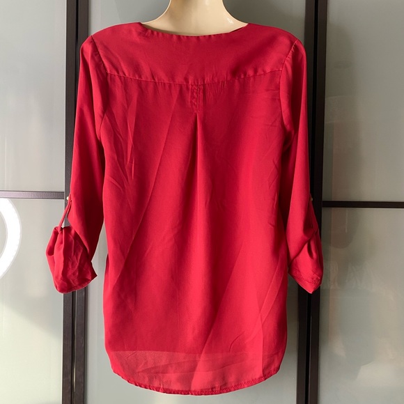 (2 for $20) Costa Blanca Red v-neck long sleeve blouse - Picture 2 of 9